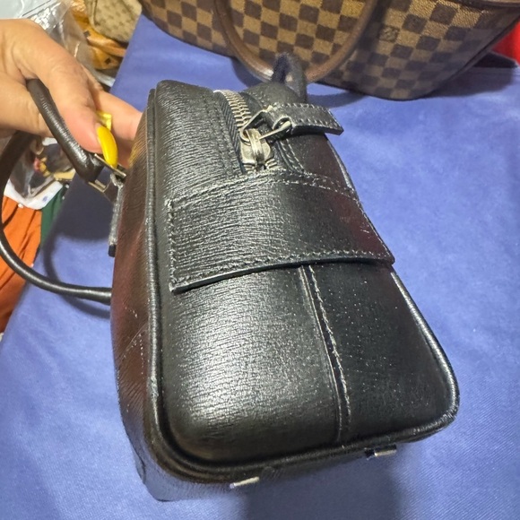 Gucci Small Black Leather Handbag - Picture 5 of 12